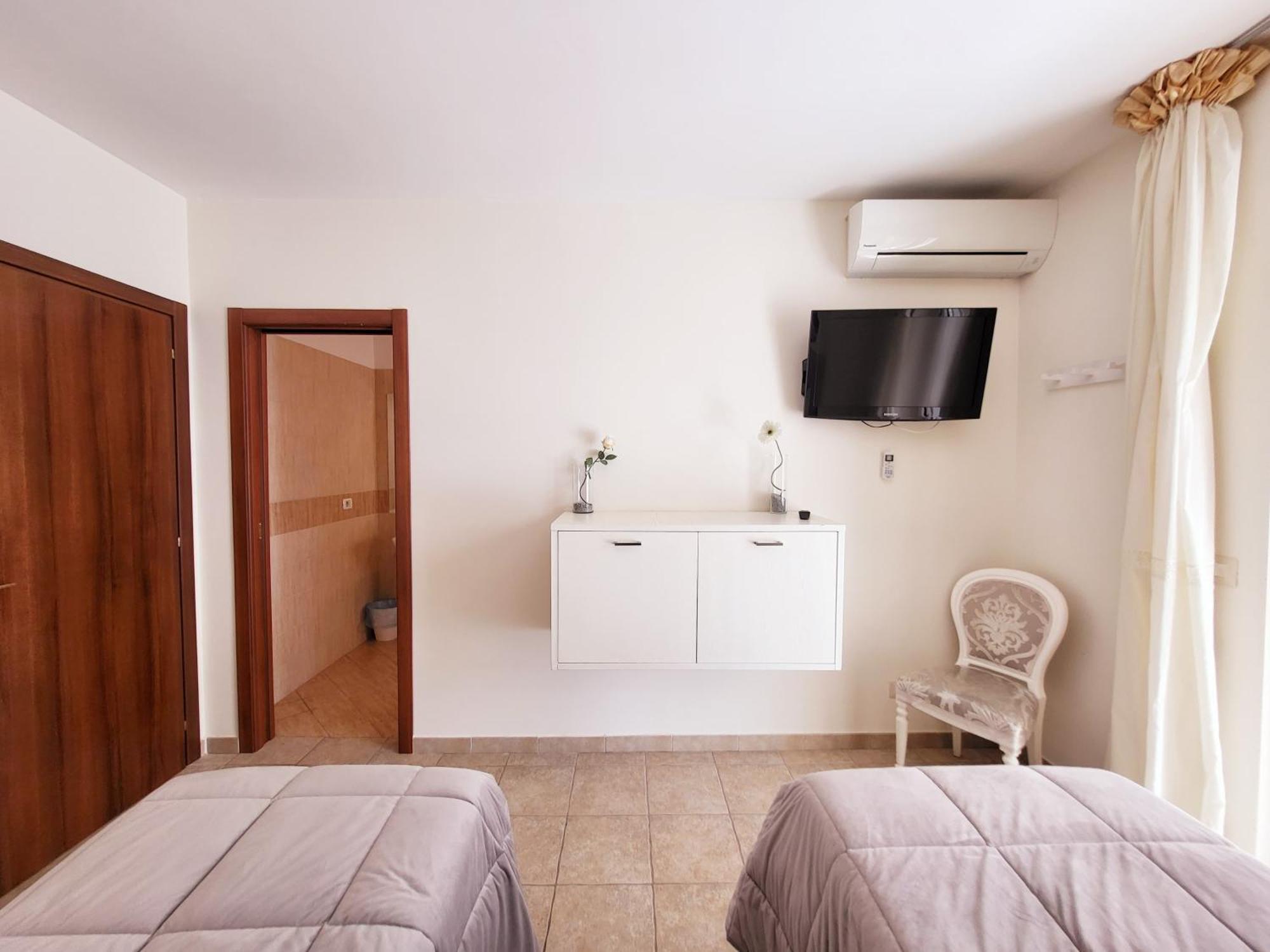 B&B Waltanna Airport Bari Luaran gambar